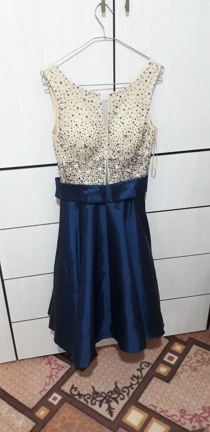 قیمت لباس مجلسی ۳میلیون|لباس|خرقان, |دیوار