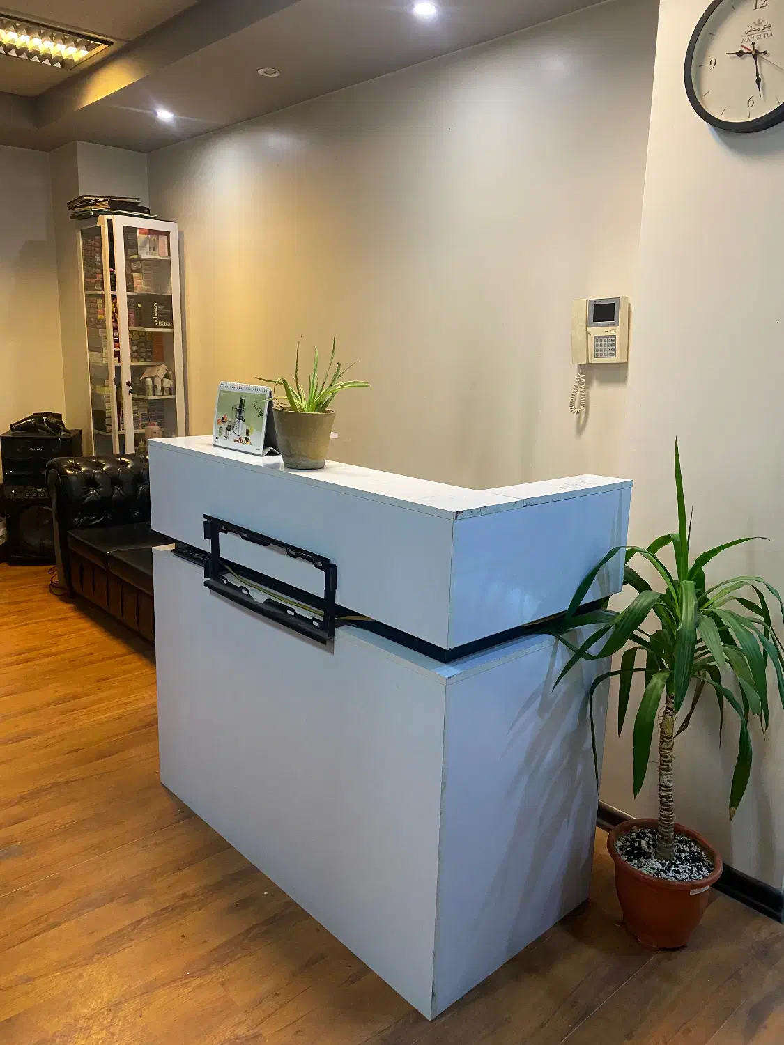 کانتر دوعدد موجود زیر قیمت|مبلمان اداری|کرج, گوهردشت|دیوار