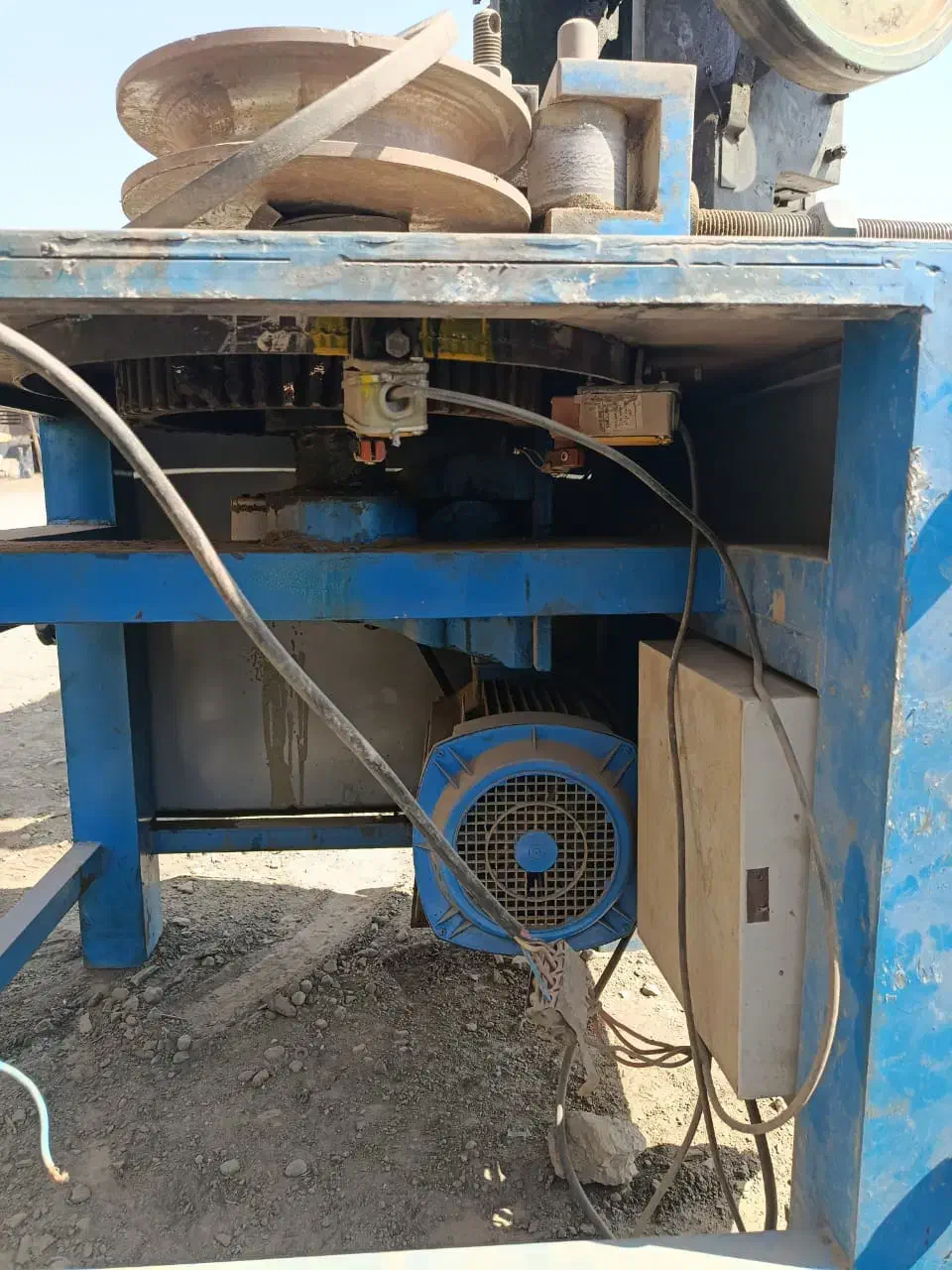 دستگاه خم لوله پرس  دلر قلاویز|ماشین‌آلات صنعتی|تهران, مسعودیه|دیوار