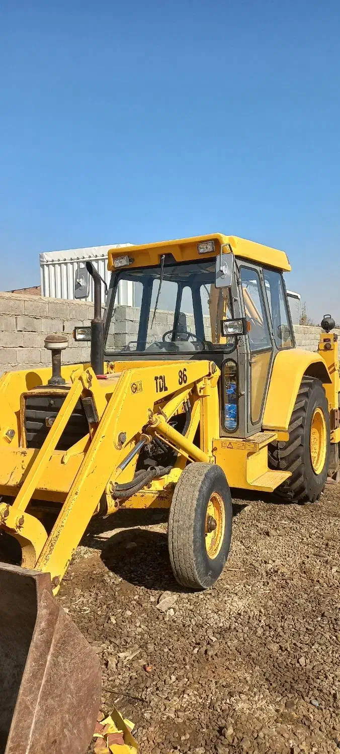 بیل بکهو تی دی ال ۸۶|خودرو سنگین|میاندوآب, |دیوار