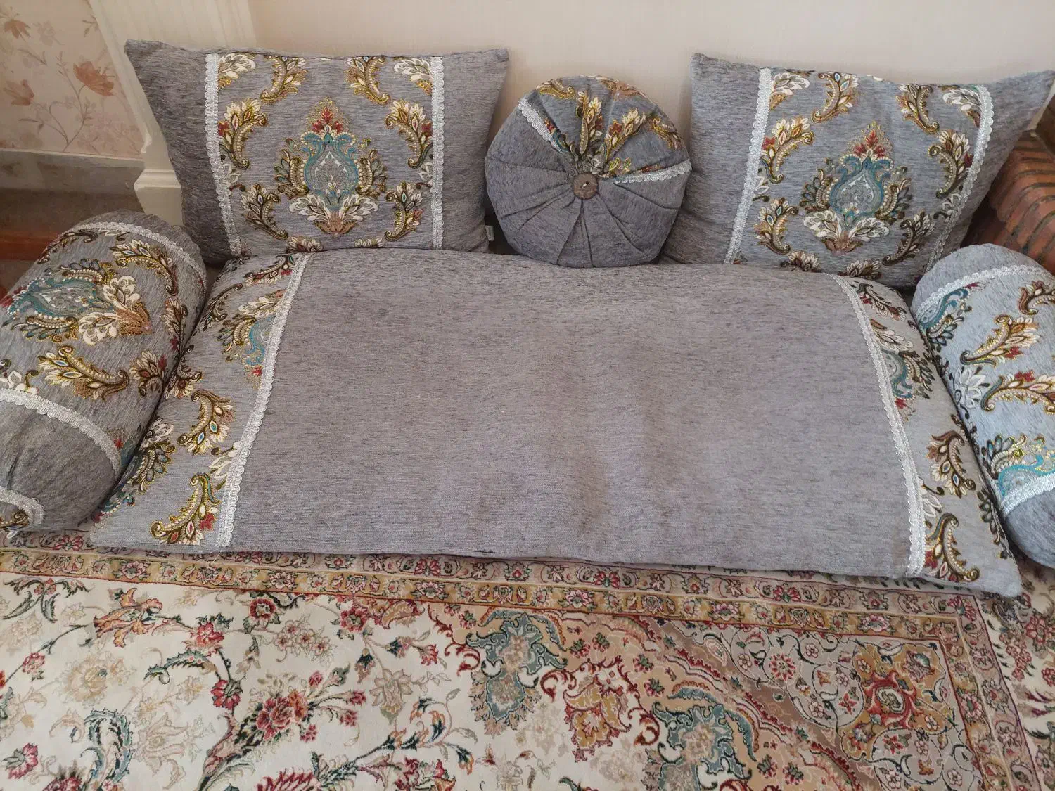 شاه نشین|پشتی|تهران, فرمانیه|دیوار