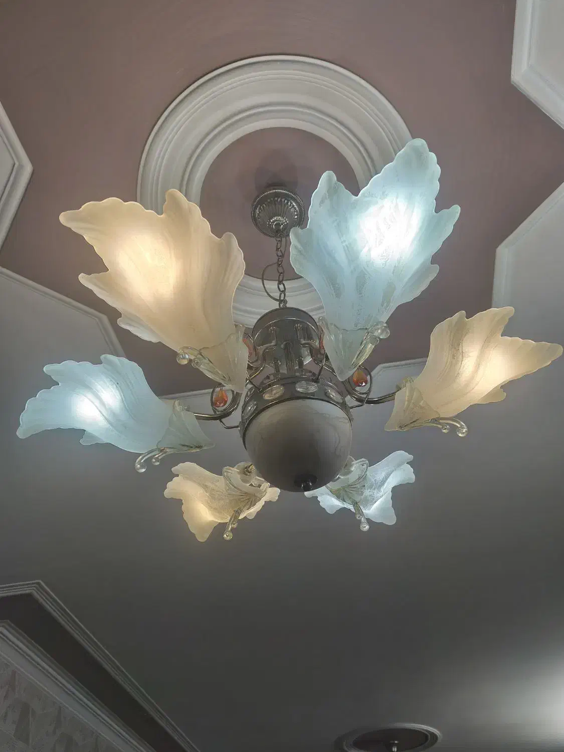 لوستر|لوستر و چراغ آویز|ورامین, ورامین|دیوار