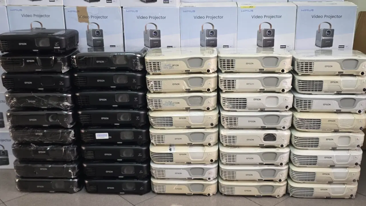 پروژکتور لیزری کاسیو XJ-F210WN 3500 انسی لومن|تلویزیون و پروژکتور|تهران, فلسطین (میدان انقلاب)|دیوار