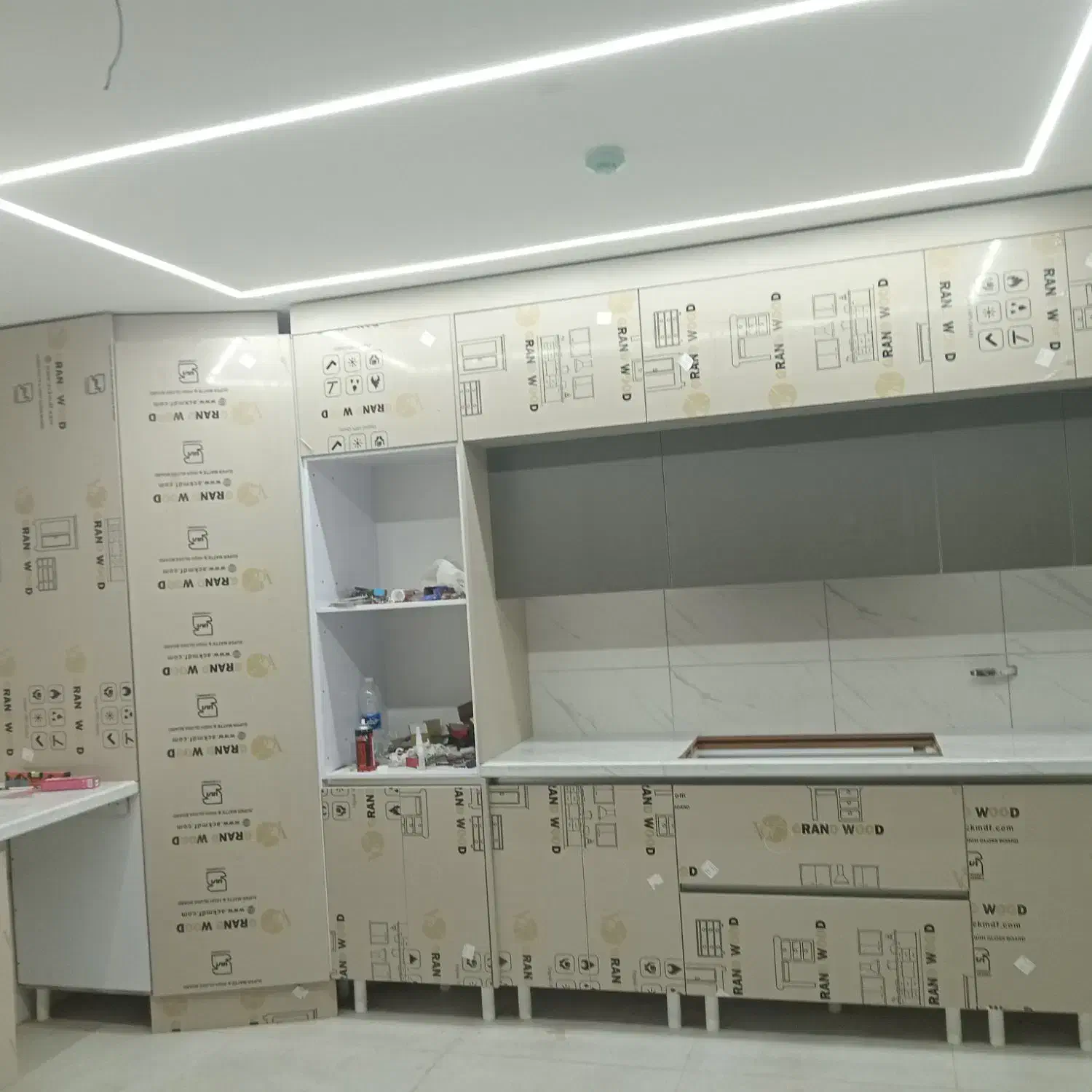 طراحی نصب انواع کابینت وکمد دیواری.|خدمات پیشه و مهارت|بندرعباس, |دیوار