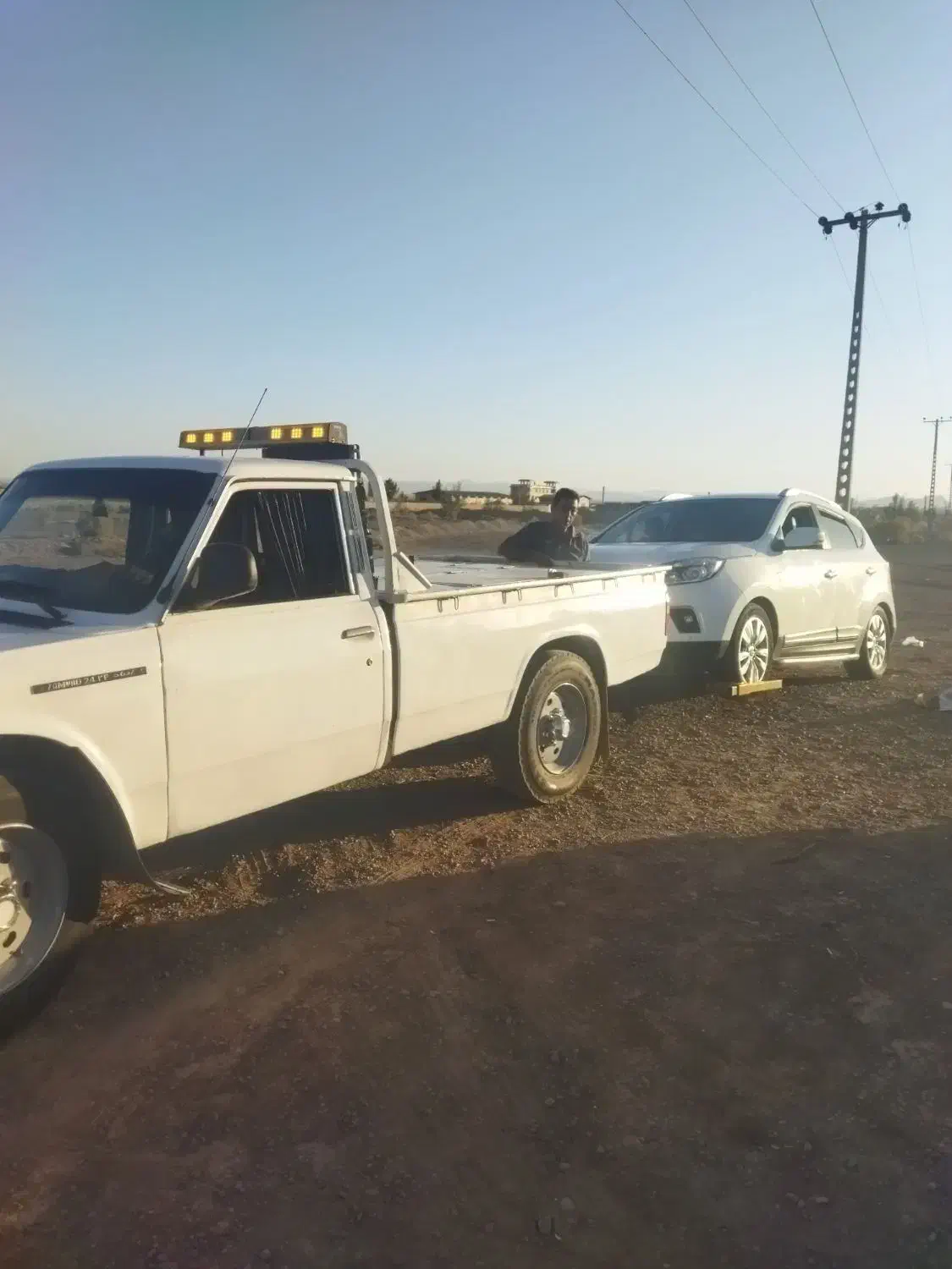 یدک کش و امداد خودرو مکانیک سیار|خدمات حمل و نقل|دامغان, |دیوار