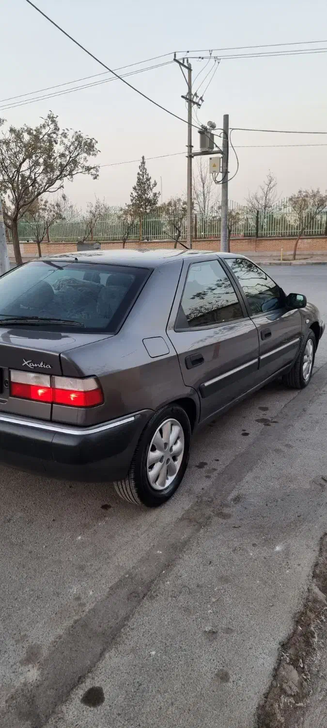 زانتیا مدل ۸۶ کم کار در حد|خودرو سواری و وانت|شیراز, شهرک مطهری|دیوار