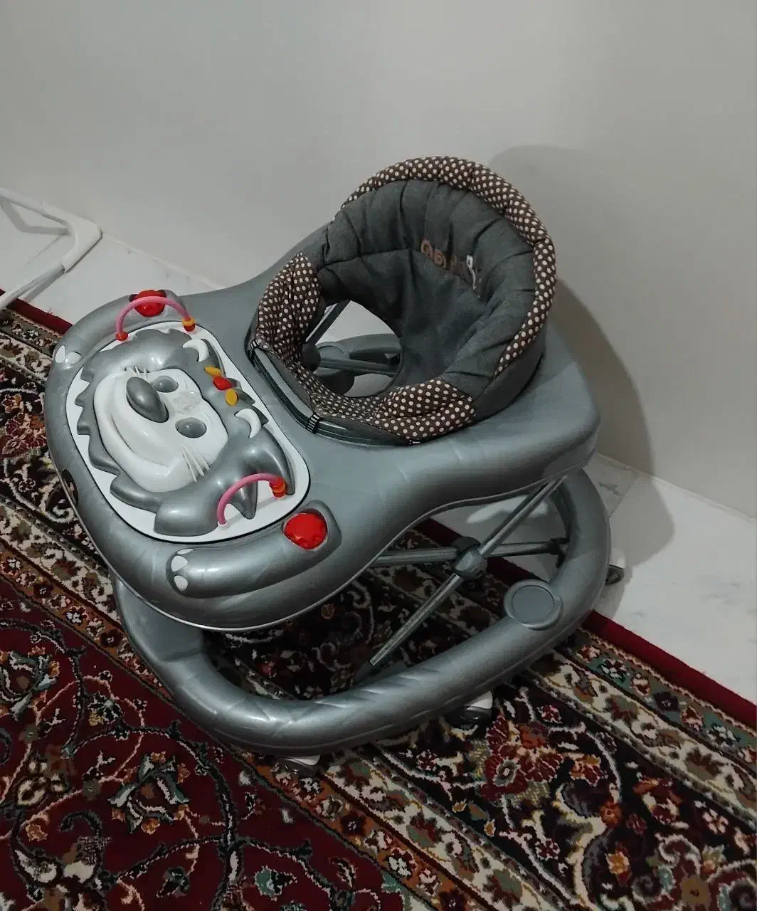 فروش رورویک و اغوش|اسباب و اثاث بچه|گنبد کاووس, |دیوار