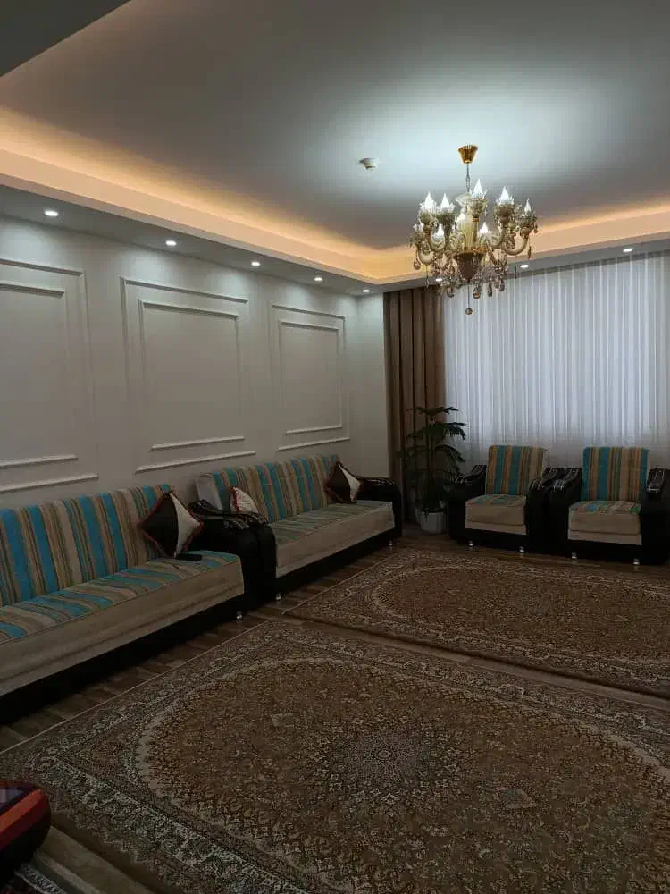 مبل ۸نفره راحتی|مبلمان خانگی و میز عسلی|اهر, |دیوار