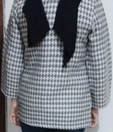 تک کوتاه زیبا|لباس|لنگرود, |دیوار