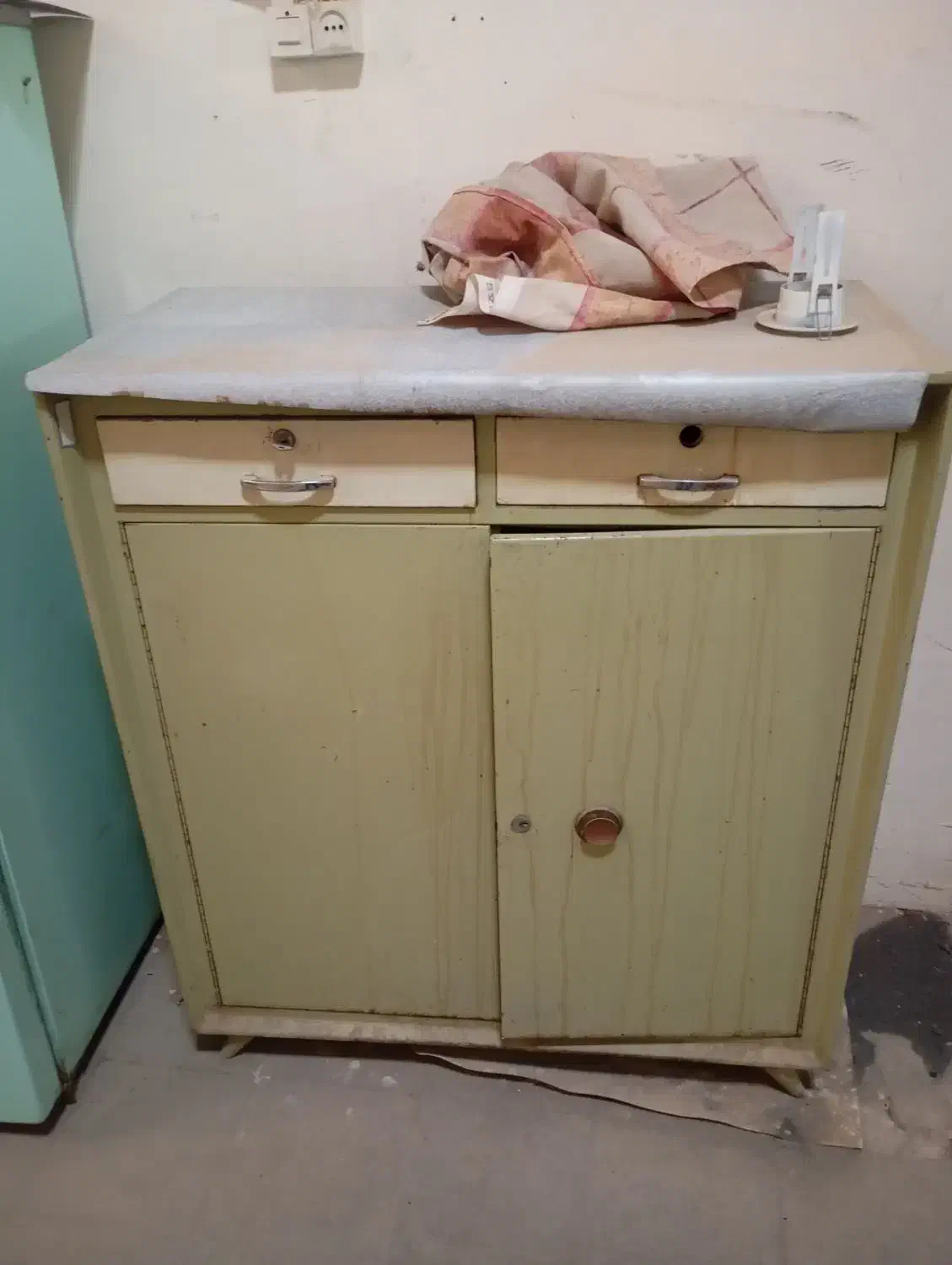 میز وکمد|میز تحریر و کامپیوتر|حمیدیا, |دیوار