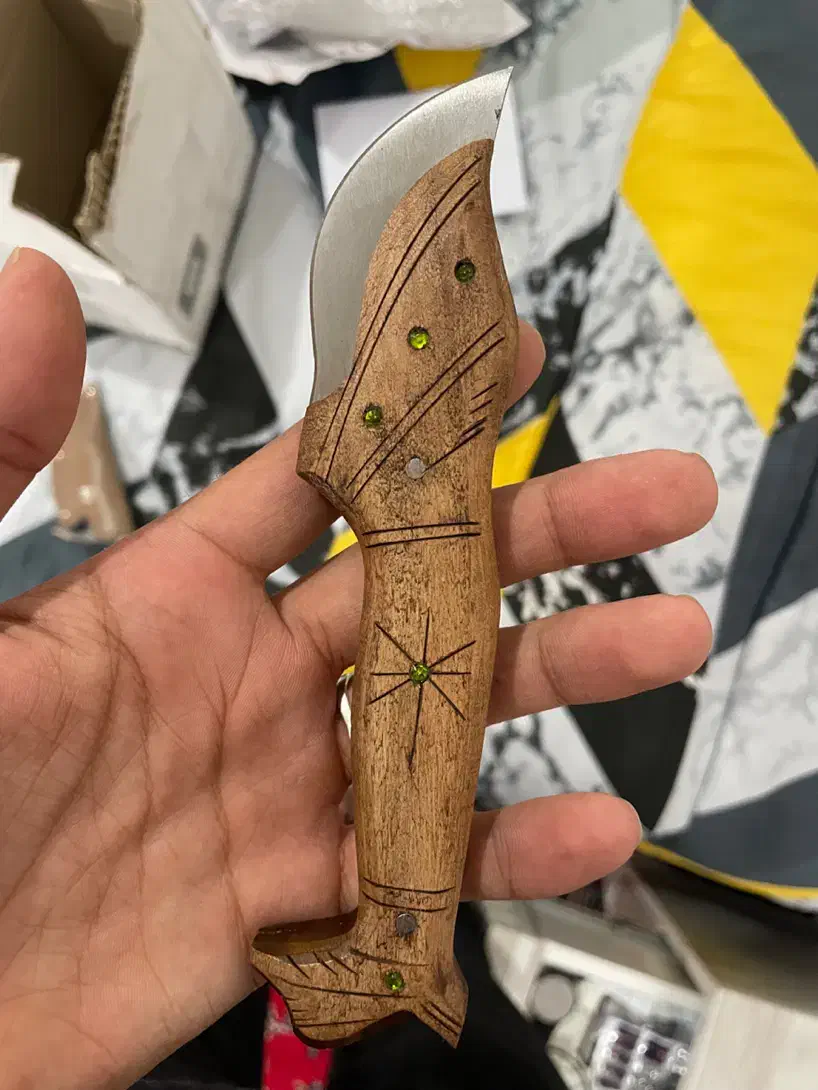 چاقو تزئینی|کلکسیون اشیاء عتیقه|رامهرمز, |دیوار