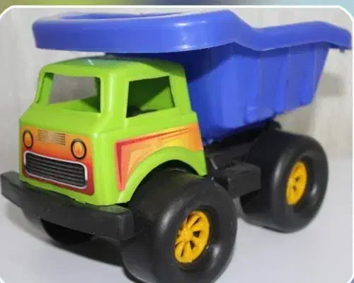 اسباب بازی|اسباب‌بازی بچه|قلعه نو, |دیوار