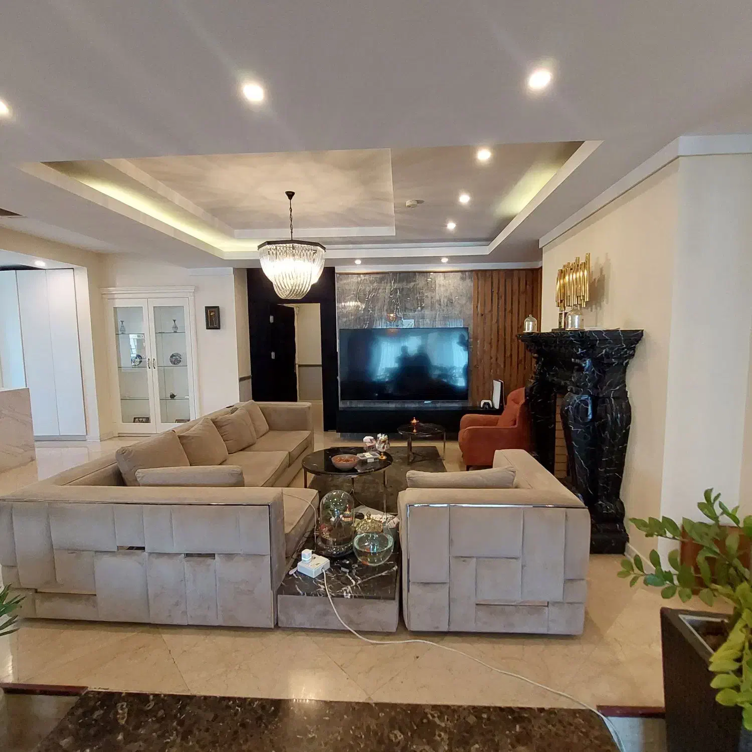 260متر 3خواب مستر 2پارکینگ مشاعات تاپ لوکیشن ولنجک|اجارهٔ آپارتمان|تهران, ولنجک|دیوار