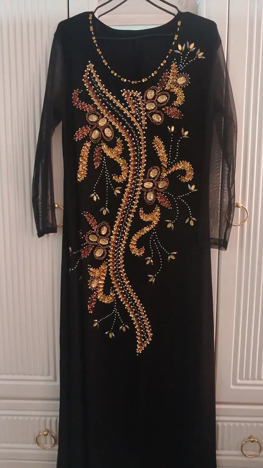 عبا نو|لباس|قم, شهدا|دیوار