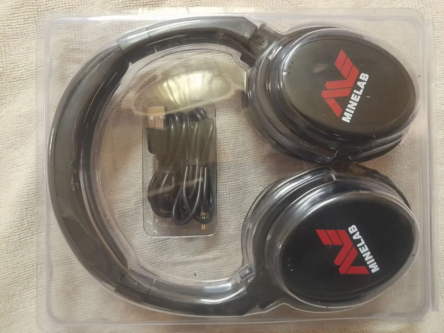 هدفون بلوتوثی ساخت استرالیا|پخشکننده همراه|قم, حنیف نژاد|دیوار