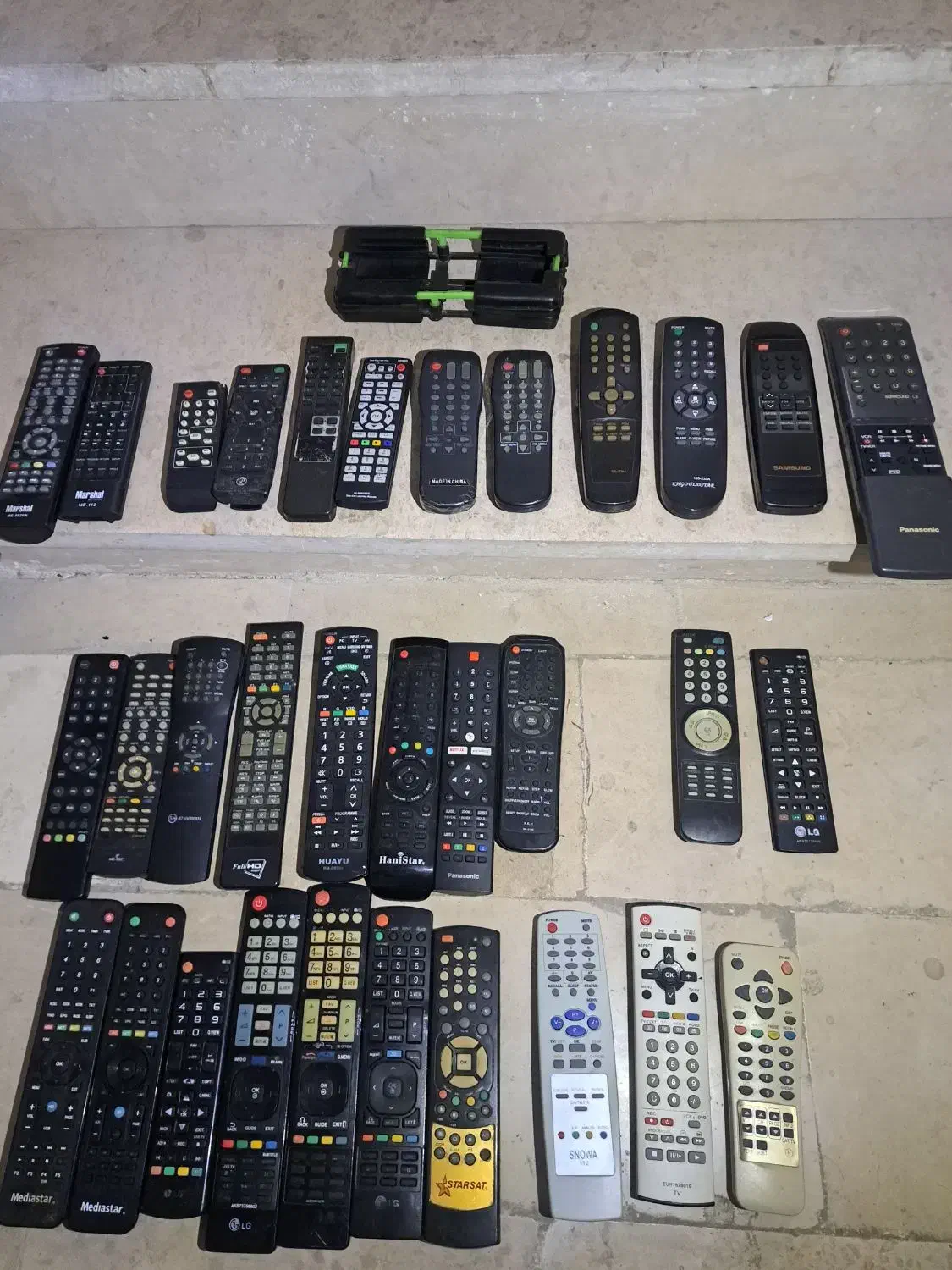 ۳۰عدد کنترل تلویزیون گیرنده اندروید  کلی دونه ۲۰ت|تلویزیون و پروژکتور|پردیس, فاز ۸|دیوار