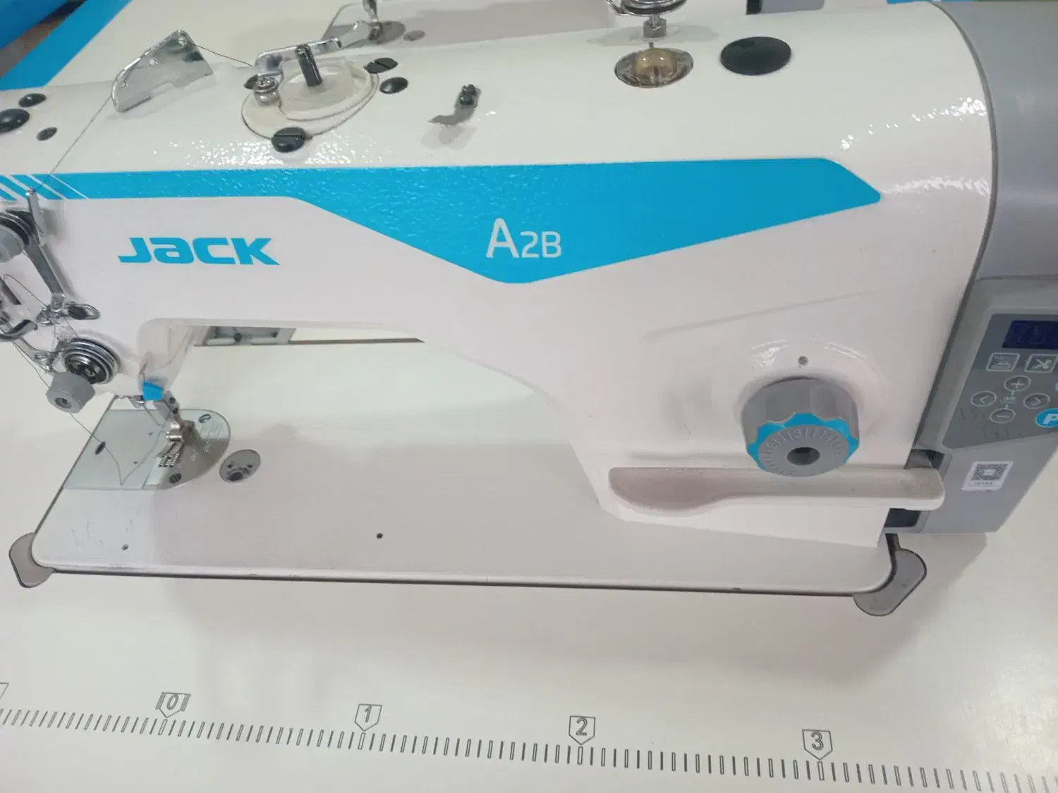 راسته دوز جک مدل A2Bنخ قطع کن در بدونه خط وخش|چرخ خیاطی و ریسندگی|محمدیه-قزوین, |دیوار