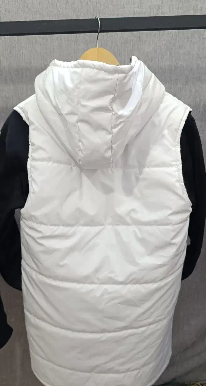 پافر نو|لباس|اهواز, نادری|دیوار