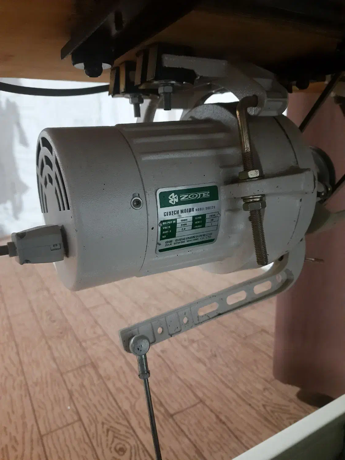 خیاطی و بافتنی|چرخ خیاطی و ریسندگی|نیشابور, مازول|دیوار