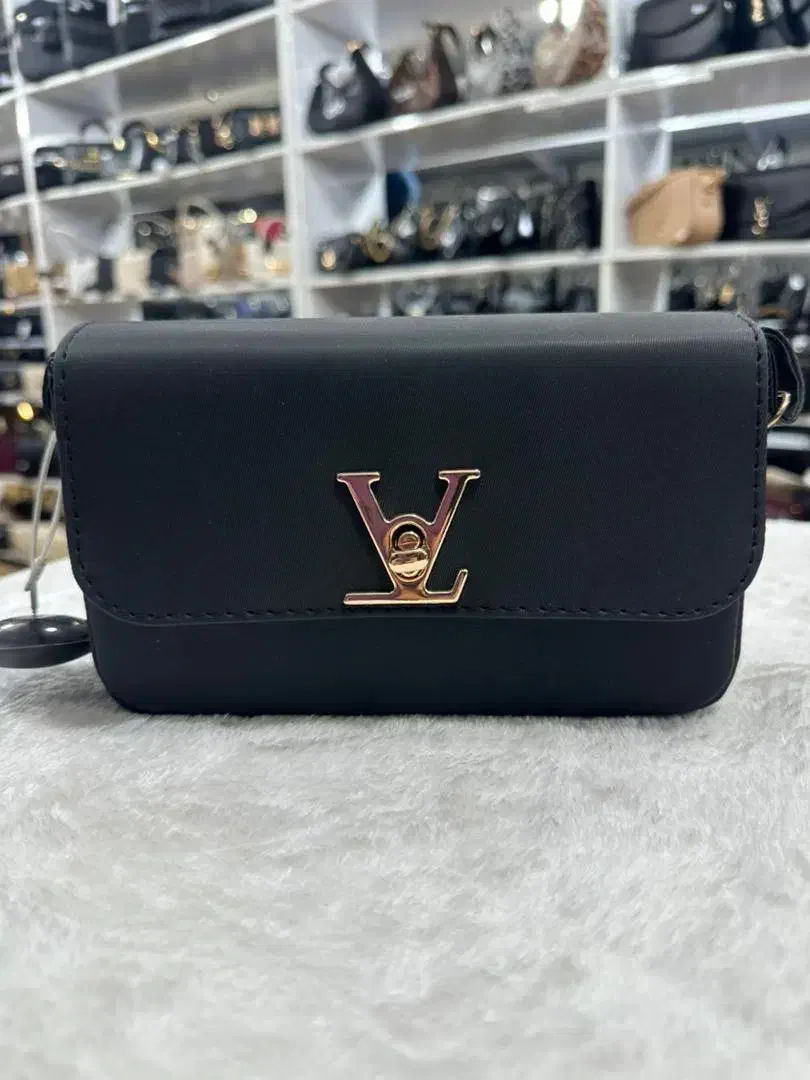 کیف شیک ۲۵۰|کیف، کفش، کمربند|بروجرد, |دیوار