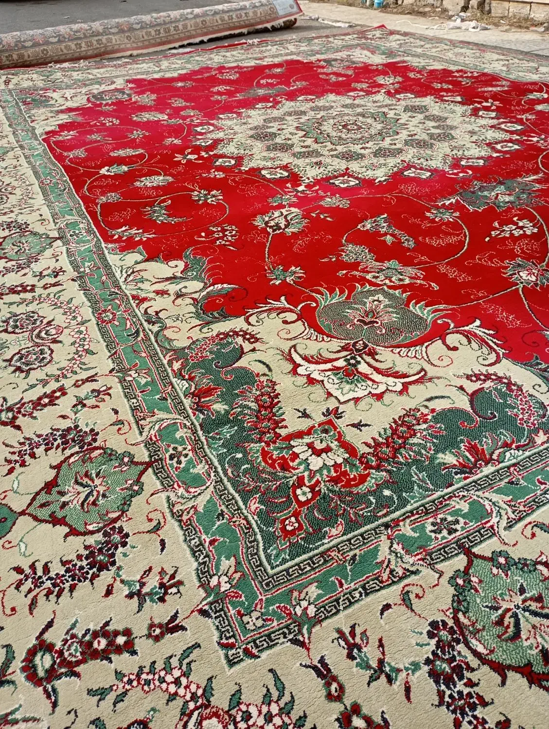 فرش ۱۲ متری|فرش|آستانه اشرفیه, |دیوار