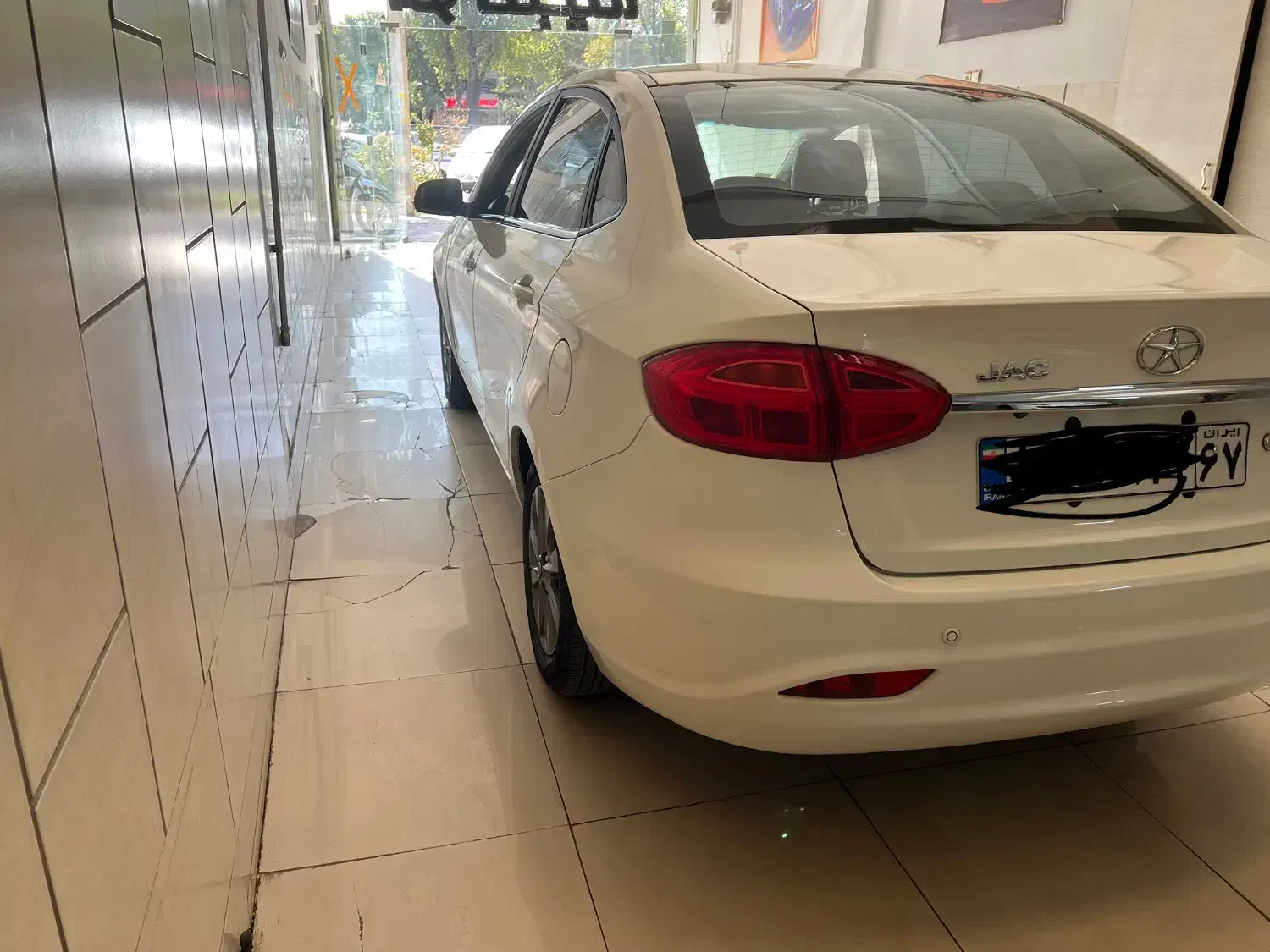 j4مدل ۴۰۲بدون رنگ|خودرو سواری و وانت|اصفهان, شیخ اشراق|دیوار