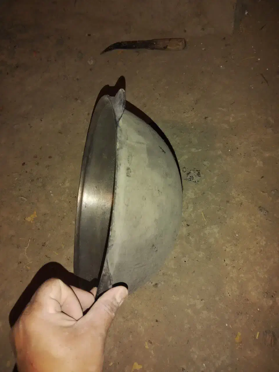 دیگ قدیمی|ظروف پختوپز|بیرجند, |دیوار