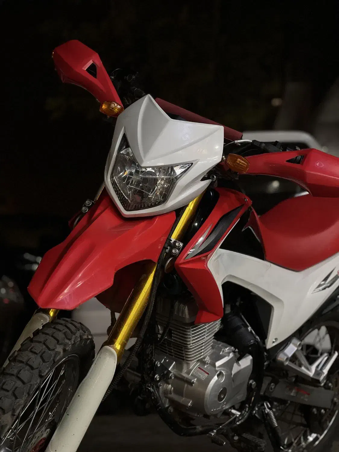 تریل crf خشک ۱۴۰۳|موتورسیکلت|لاهیجان, شهرک سلمان فارسی|دیوار