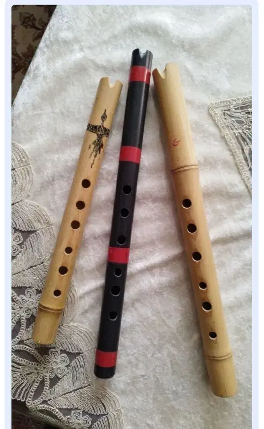 فلوت سرخپوستی|سازهای بادی|تبریز, |دیوار