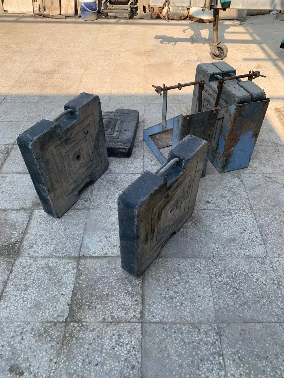 زیر جکی و قلاب جرثقیل|خودرو سنگین|شیراز, آبیاری|دیوار