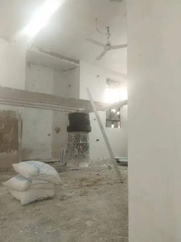 نیاز مند دو استا و دو شاگرد گچکار|استخدام معماری، عمران و ساختمانی|زاهدان, |دیوار