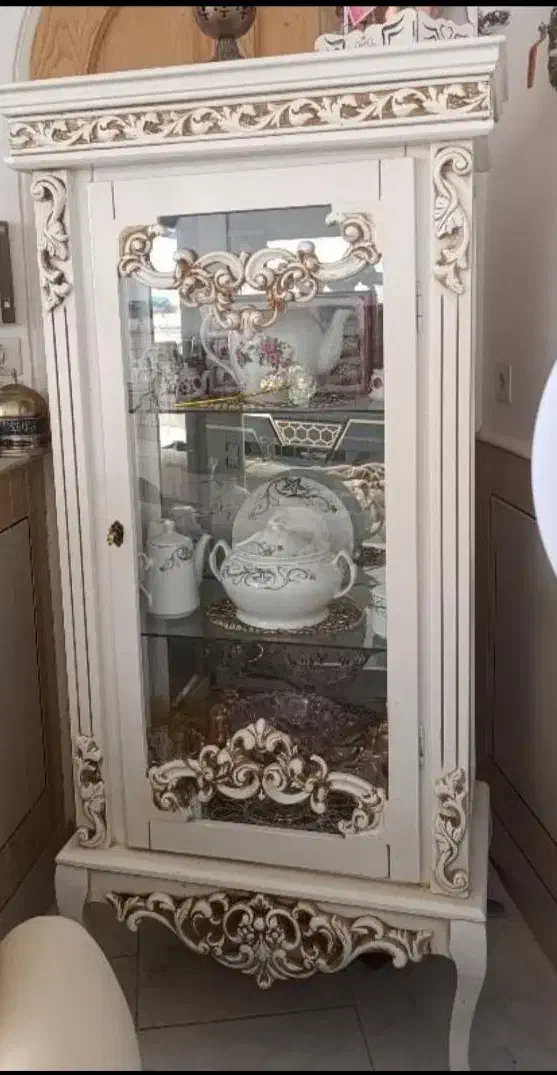 ویترین کوچک|بوفه، ویترین، کنسول|آران و بیدگل, |دیوار