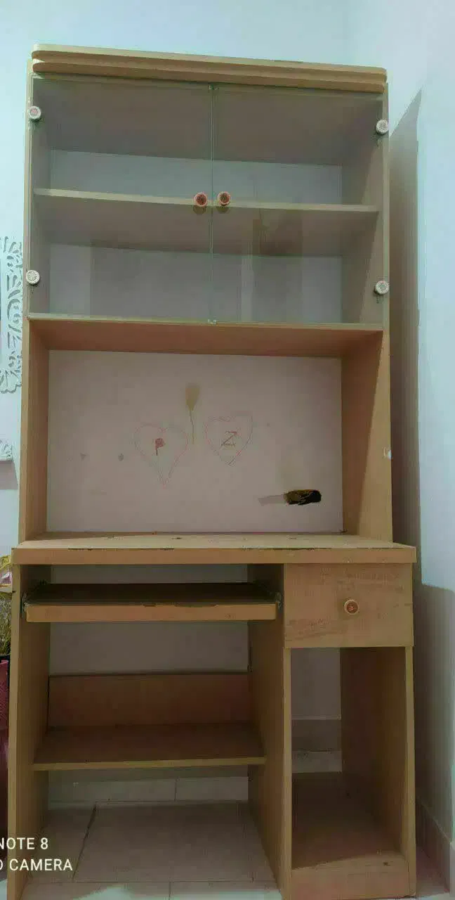 میز کامپیوتر|میز تحریر و کامپیوتر|رشت, کوی مهر|دیوار