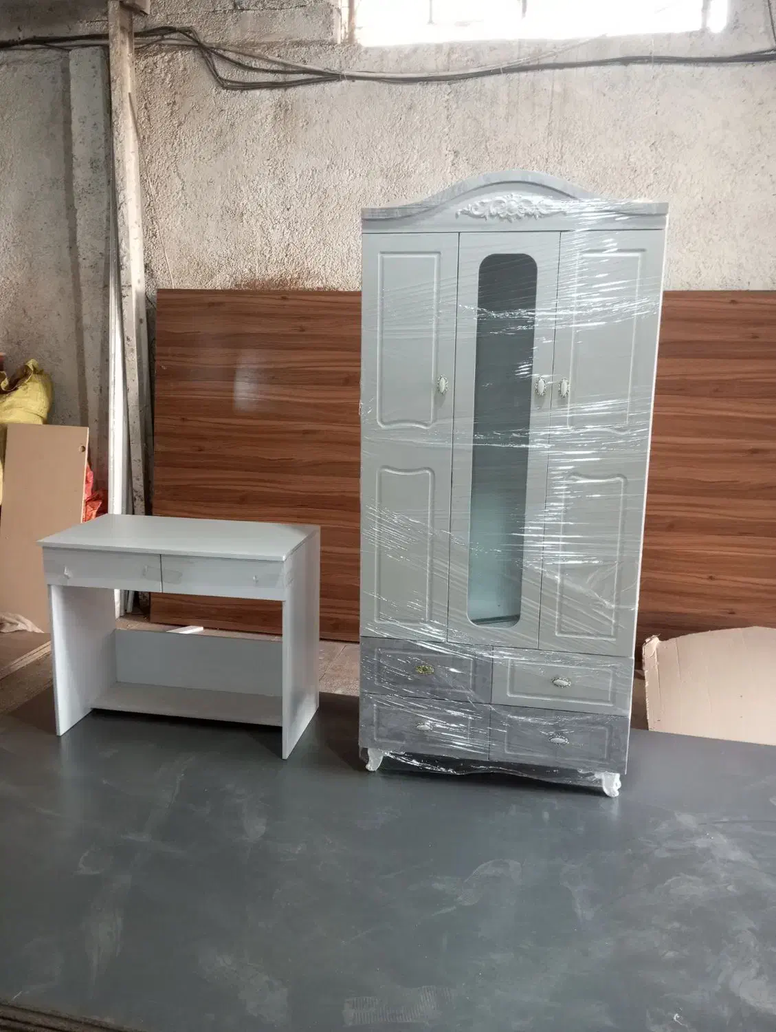 کمد دوتیکه و دراور|جاکفشی، کمد، دراور|پاکدشت, پاکدشت (مامازند)|دیوار