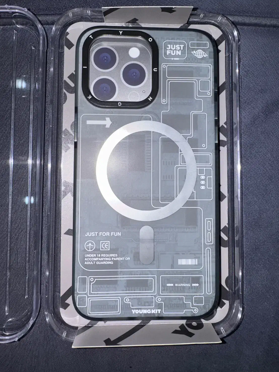 قاب یانگ کیت و نیلکین آیفون ۱۵ پرومکس|لوازم جانبی موبایل و تبلت|تهران, تهرانپارس غربی|دیوار