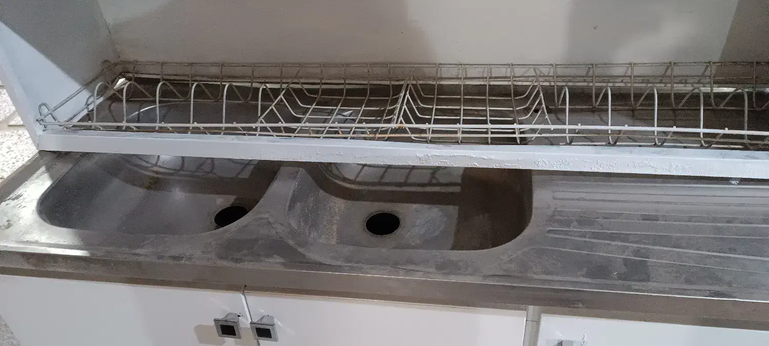 کابینت فلزی درب ام دی آف بسیار تمیز|مصالح و تجهیزات ساختمان|بندر ماهشهر, |دیوار