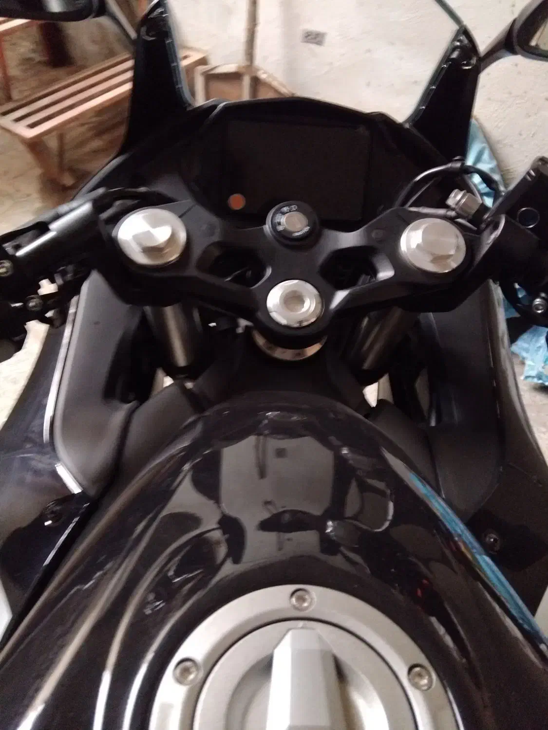 کیوجی ریس|موتورسیکلت|کرج, حصارک بالا|دیوار