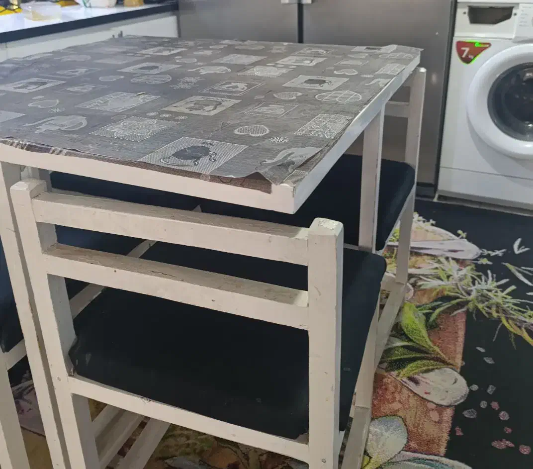 به دلیل جابه جایی فروخته میشود|میز و صندلی غذاخوری|قدس, شهرقدس|دیوار