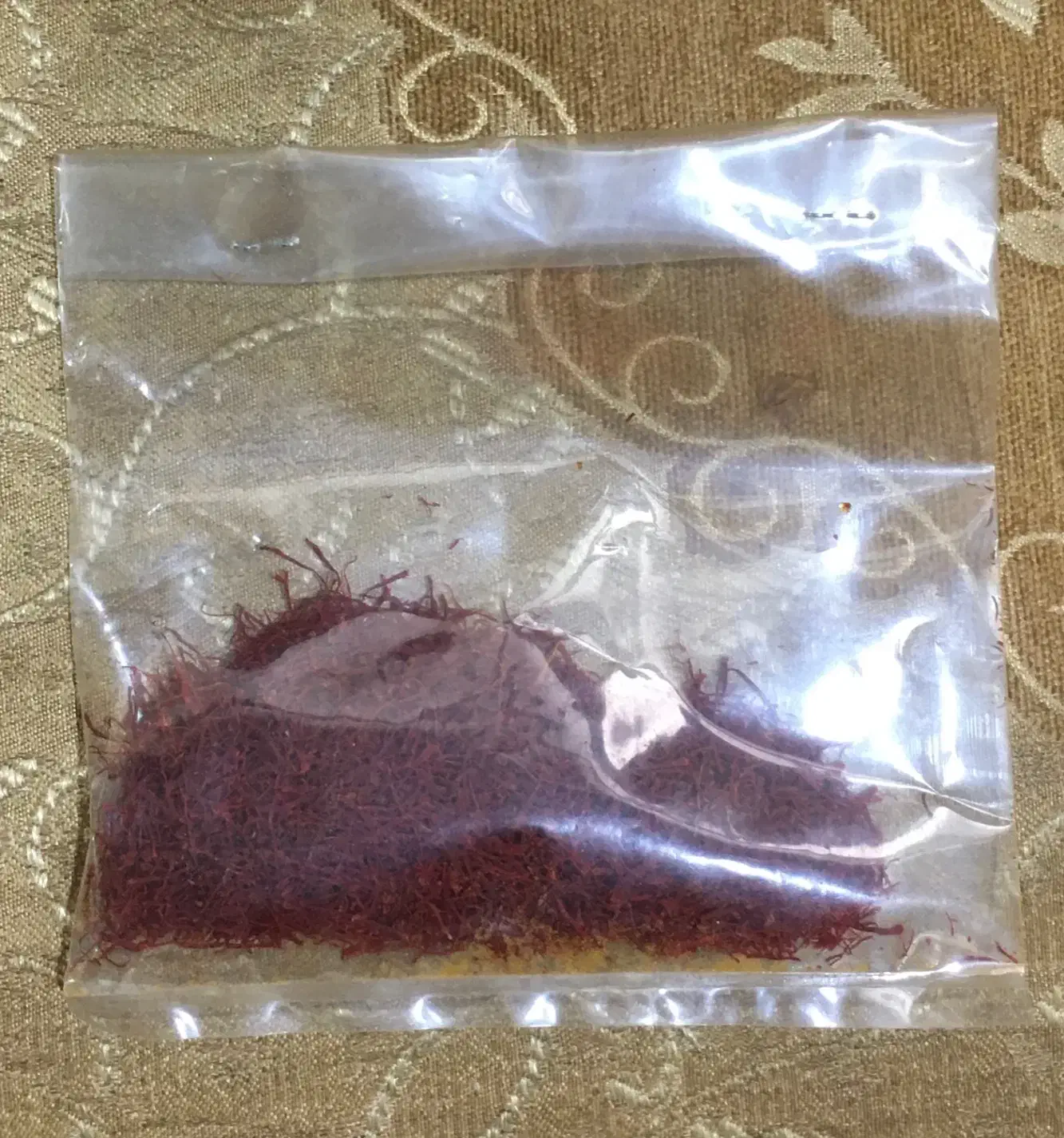 زعفران|خوردنی و آشامیدنی|شیراز, چوگیاه‎|دیوار