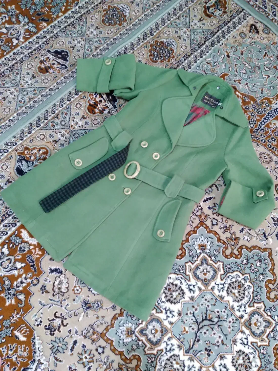 پالتو نو|لباس|زنجان, |دیوار