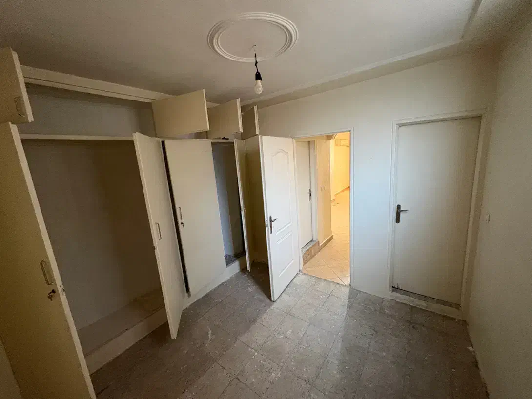 ۶۲متر،طبقه اول ،پارکنیگ غیرمزاحم