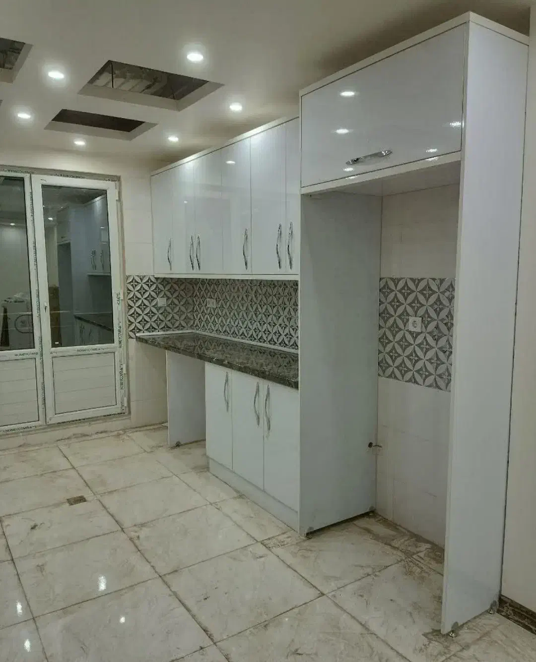 کابینت رنگاورنگ کیفیت بالا کد ۸۸۷۶|مصالح و تجهیزات ساختمان|خمام, |دیوار