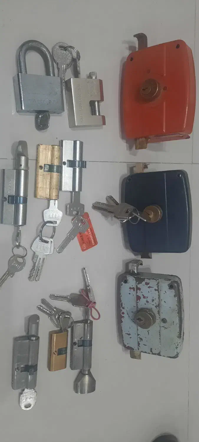 قفل درب حیاط و مغزی|مصالح و تجهیزات ساختمان|مشهد, حسابی جنوبی (شهرک غرب)|دیوار