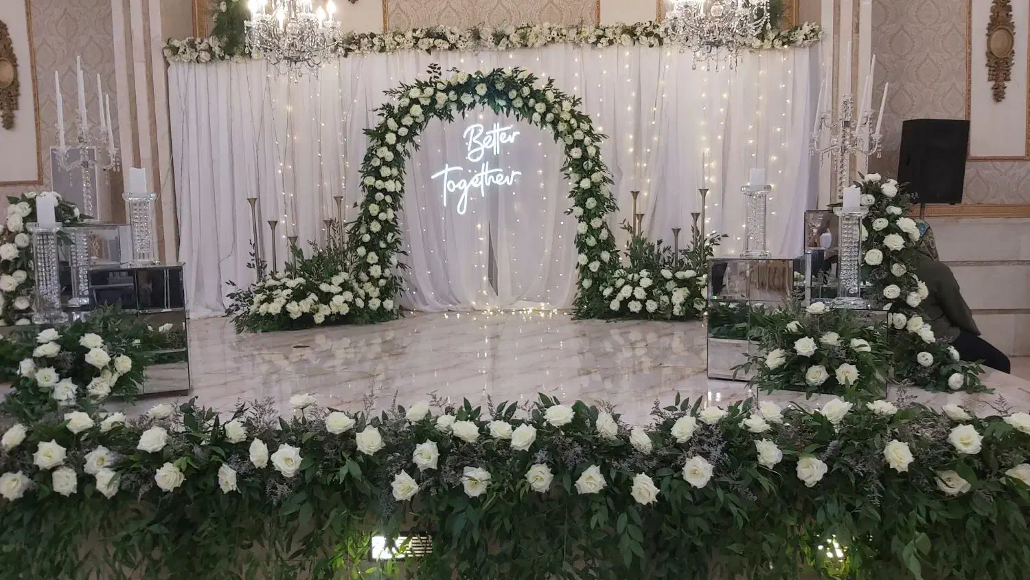 گل آرایی و بادکنک آرایی|خدمات پذیرایی، مراسم|اهواز, کیانپارس |دیوار