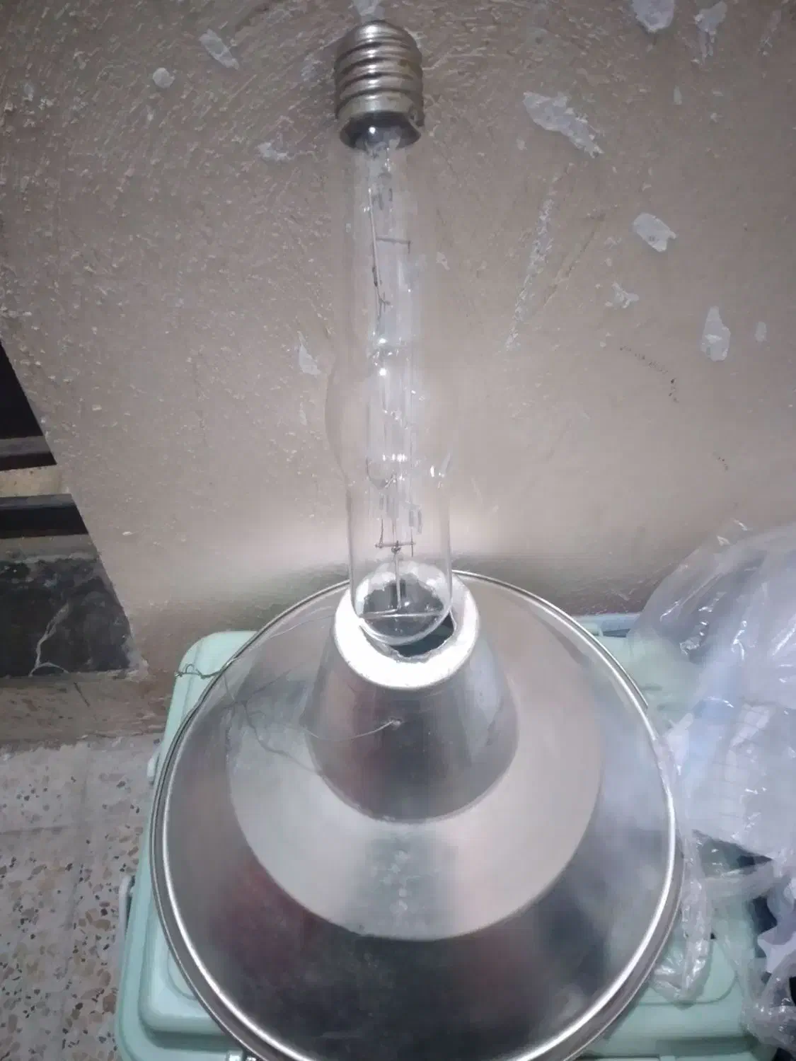 لامپ کازی مناسب کارگاه مغازه حیاط ۴۰۰پرند|لامپ و چراغ|پرند, فاز ۱|دیوار