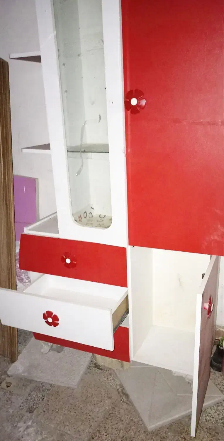 وسایل شخصی|اسباب و اثاث بچه|مشهد, نظام دوست|دیوار