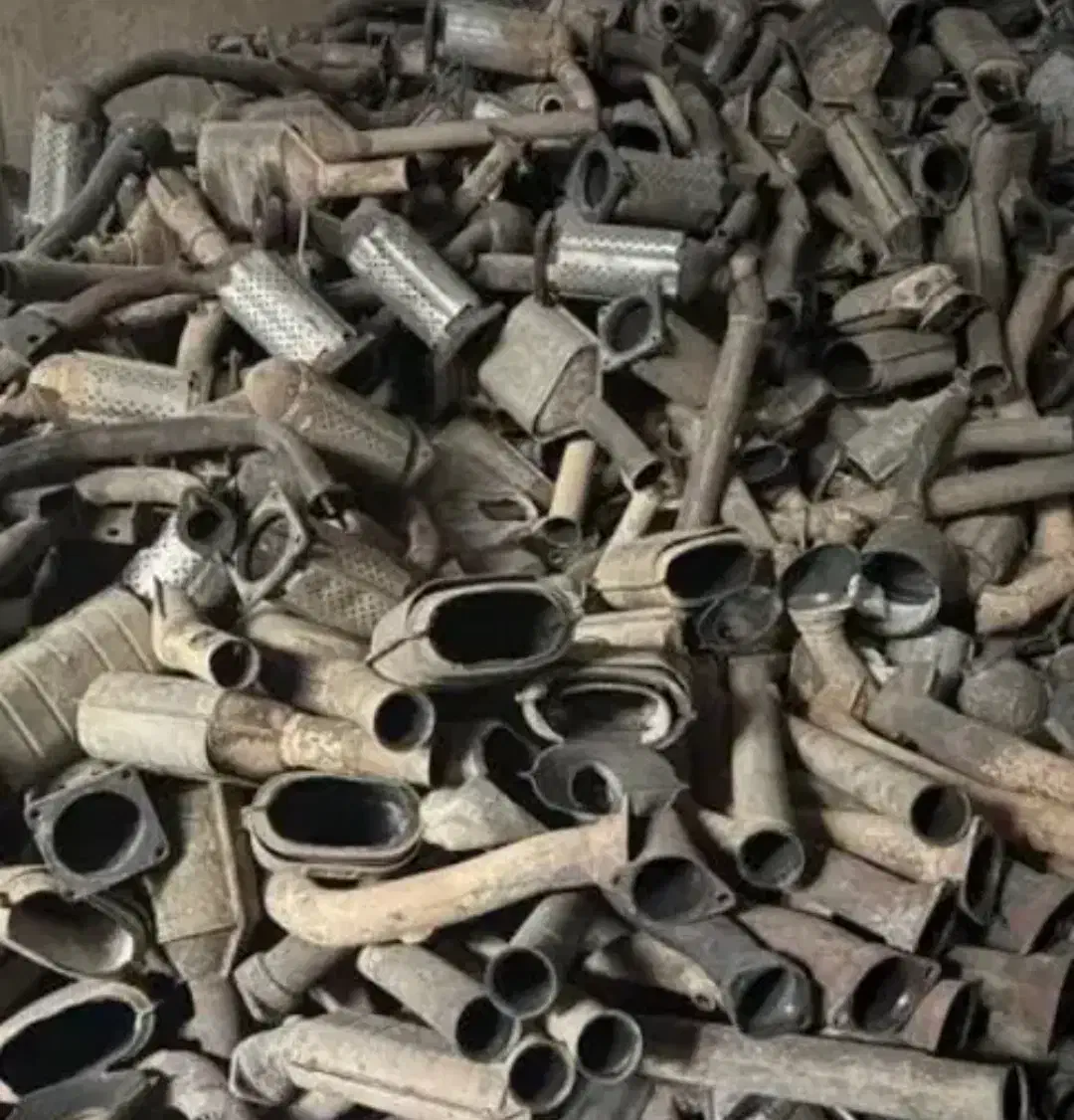 کاطالیز کاتالوز کاتالیزور خاک اگزوز|خدمات موتور و ماشین|خورموج, |دیوار