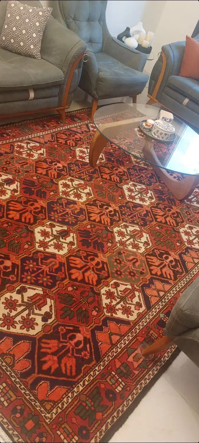 فرش قالی بختیاری کاملا سالم|فرش|پردیس, فاز ۲|دیوار