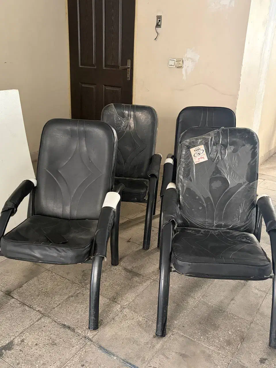 صندلی مناسب اداره ، آرایشگاه ، املاک|مبلمان اداری|فردیس, شهرک شهید حسینی|دیوار