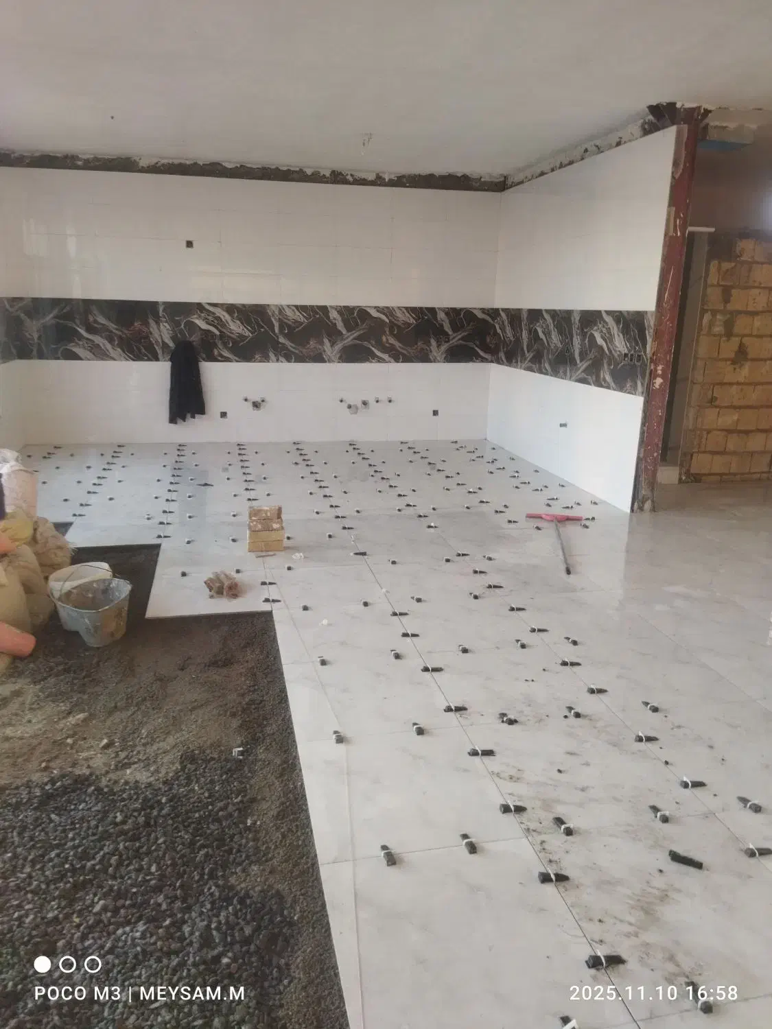 کاشیکاری وسرامیک کف و بدنه..و نقاشی ساختمان|خدمات پیشه و مهارت|نورآباد, |دیوار